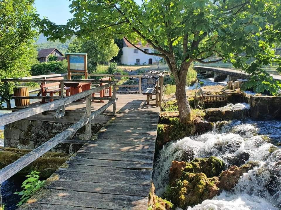 Apartman Danijela Otočac Dış mekan fotoğraf