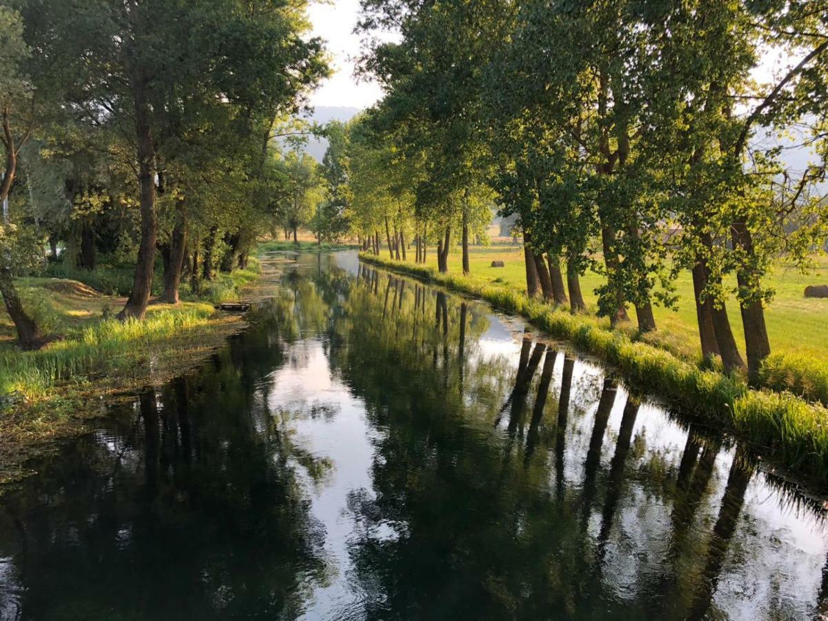 Apartman Danijela Otočac Dış mekan fotoğraf